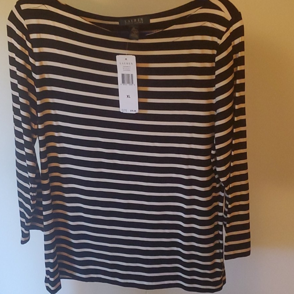 Woman's clothes